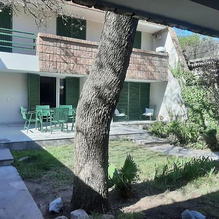 Casa Quinta Seccion A 150 Metros Parque San Martin Y 300 Metros Av Aristides Villanueva 멘도사 외부 사진